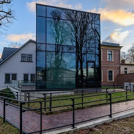 Apartmanhotel Roze Peldu *